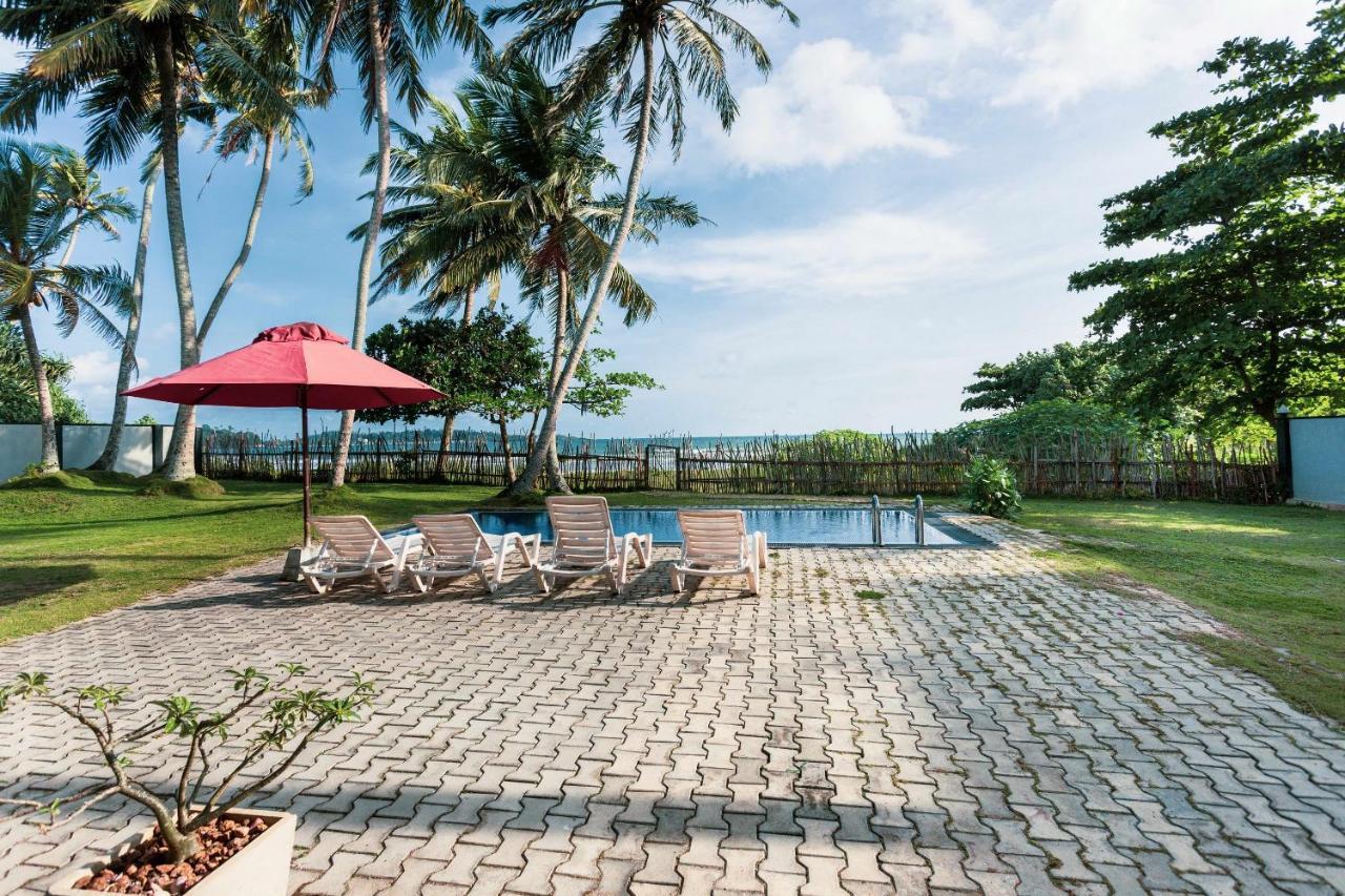 360 Surf Weligama Bay Hotell Exteriör bild