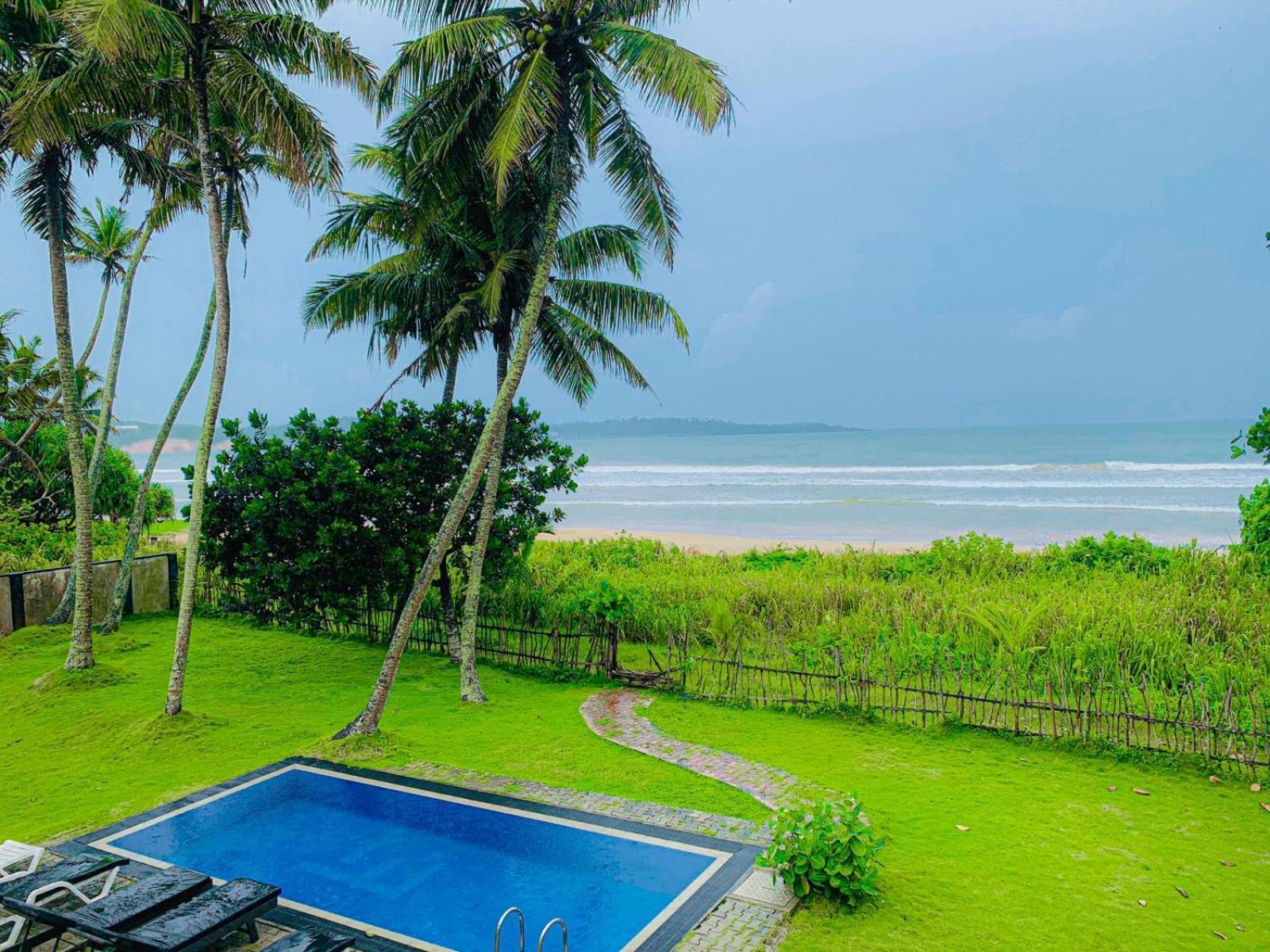 360 Surf Weligama Bay Hotell Exteriör bild